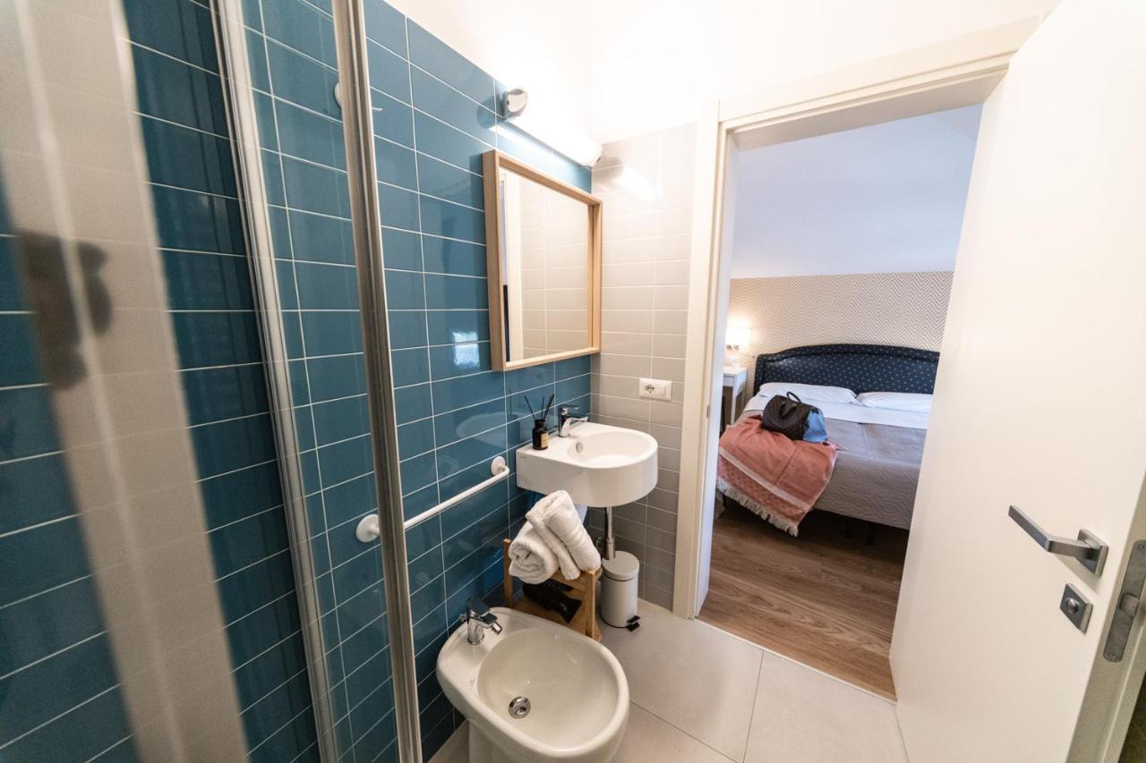 Hotel Kiss Riccione Luaran gambar