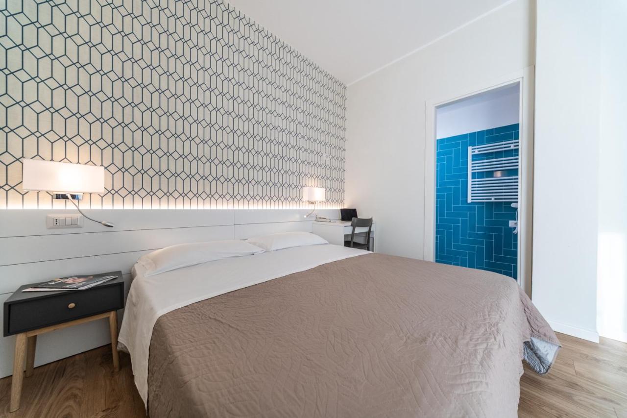 Hotel Kiss Riccione Luaran gambar